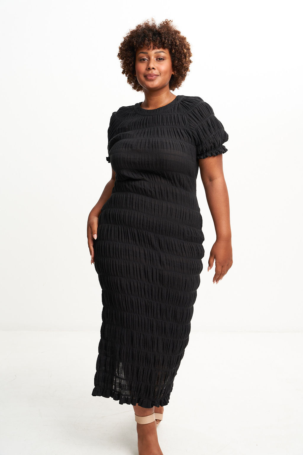 MIRELLA T-SHIRT DRESS (BLACK)